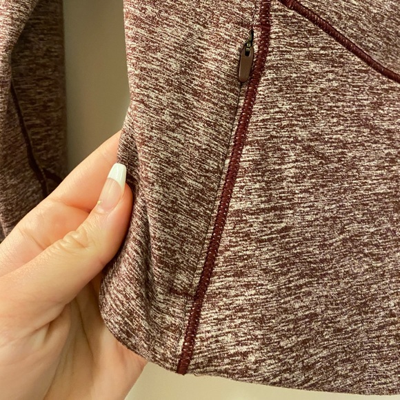 LULULEMON half zip - Picture 4 of 6